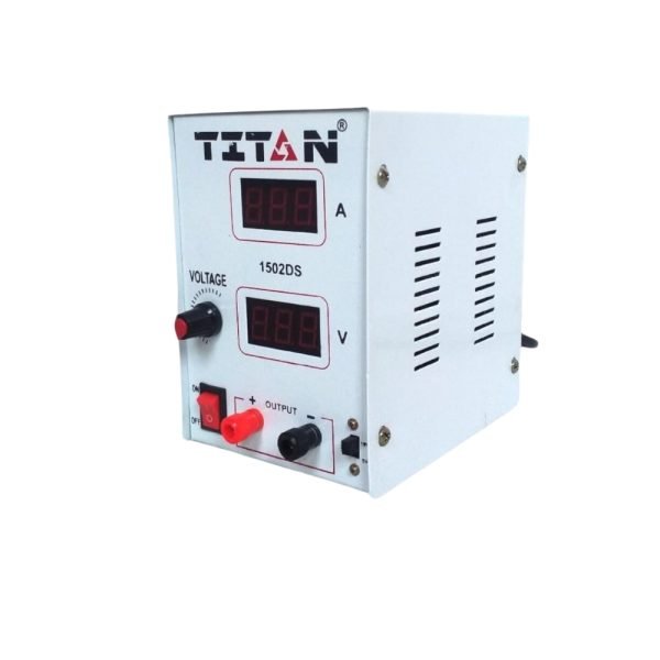 39. SUPPLY TITAN 2AMP 1